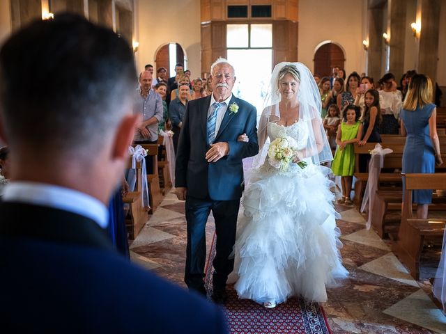 Il matrimonio di Andrea e Renata a Viareggio, Lucca 24