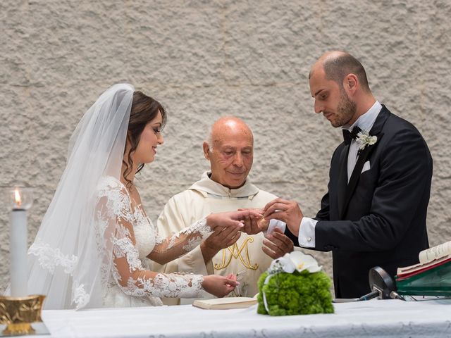 Il matrimonio di Luigi e Carmen a Capaccio Paestum, Salerno 16