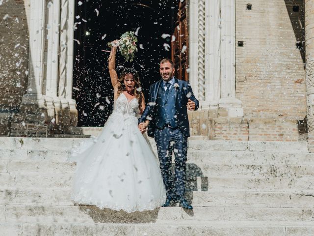 Il matrimonio di Mattia e Tity a Città Sant&apos;Angelo, Pescara 16