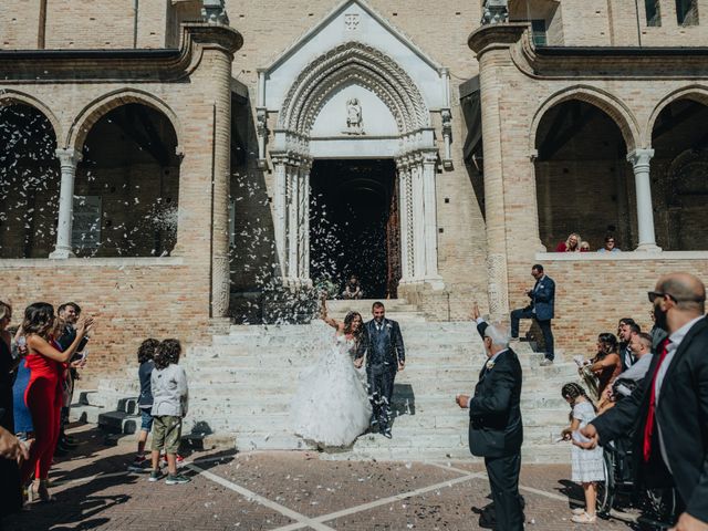 Il matrimonio di Mattia e Tity a Città Sant&apos;Angelo, Pescara 59