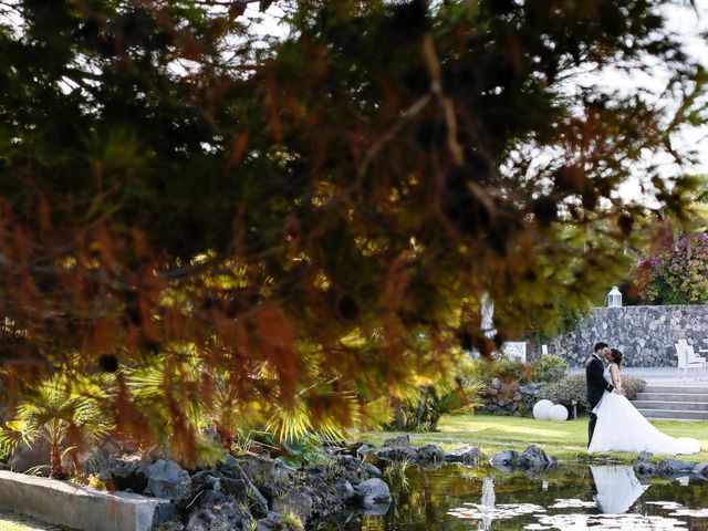 Il matrimonio di Arianna e Pietro a Torre del Greco, Napoli 25