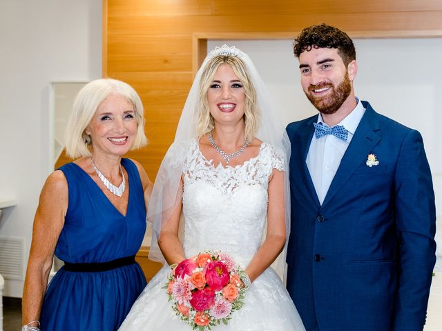 Il matrimonio di Massimiliano e Barbara a Agropoli, Salerno 15
