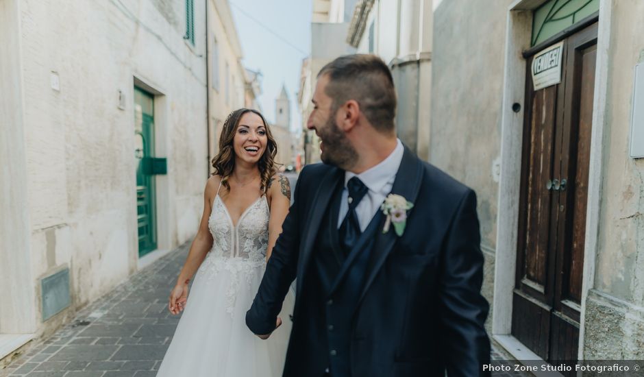 Il matrimonio di Mattia e Tity a Città Sant'Angelo, Pescara