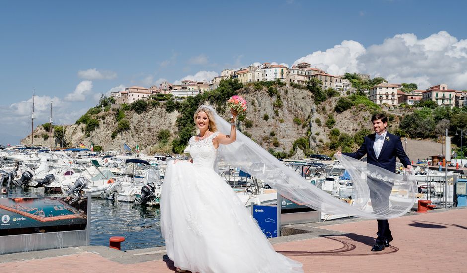 Il matrimonio di Massimiliano e Barbara a Agropoli, Salerno
