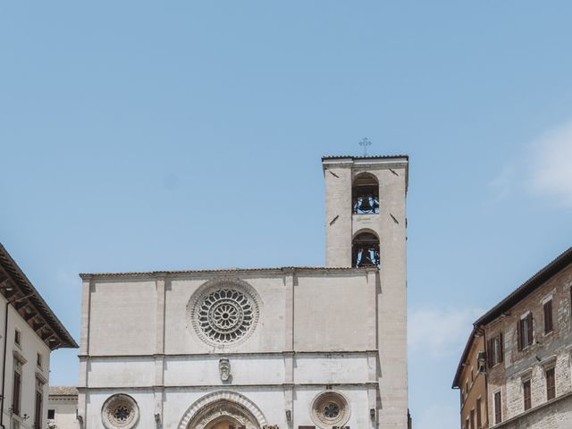 Il matrimonio di Lucia e Emanuele a Todi, Perugia 27