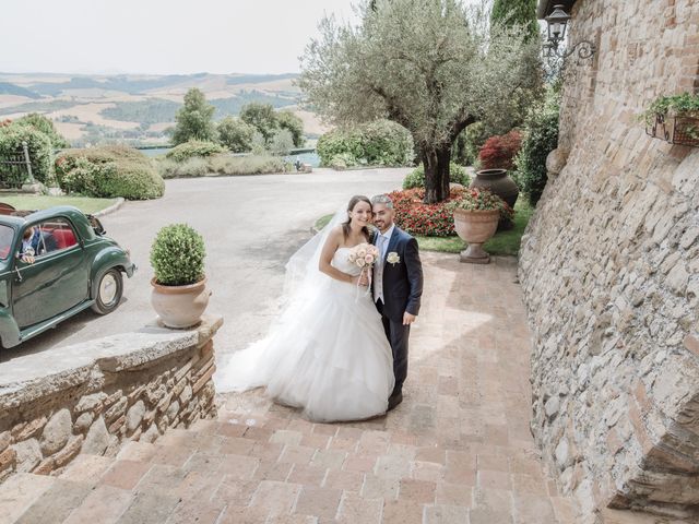 Il matrimonio di Lucia e Emanuele a Todi, Perugia 39