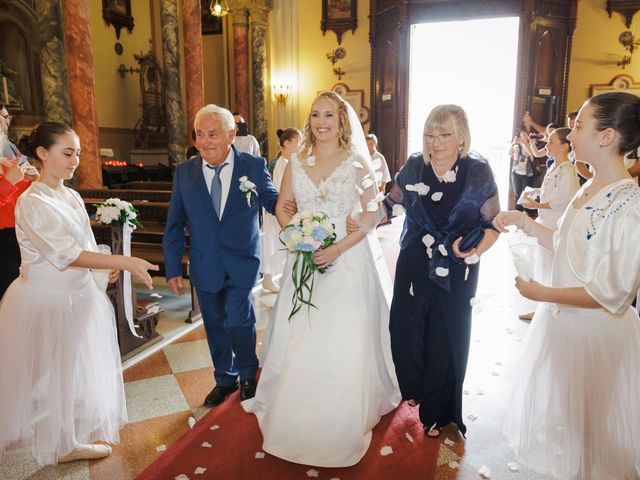 Il matrimonio di Valentino e Paola a Casarsa della Delizia, Pordenone 22