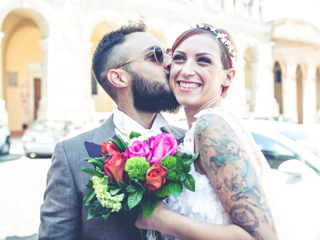 Il matrimonio di Moreno e Elena a Treia, Macerata 17