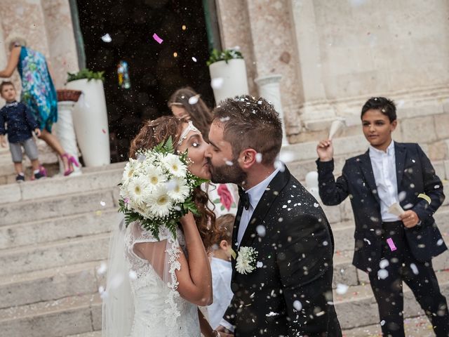 Il matrimonio di Matteo e Lucia a Termoli, Campobasso 44