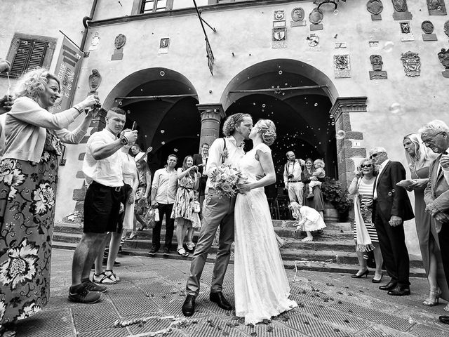 Il matrimonio di Robbin e Giulia a Radda in Chianti, Siena 43