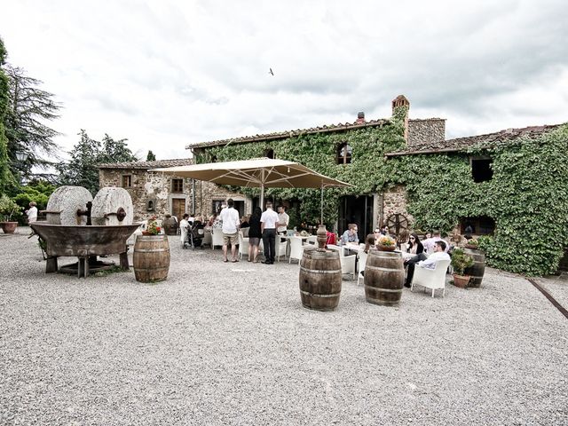 Il matrimonio di Robbin e Giulia a Radda in Chianti, Siena 87