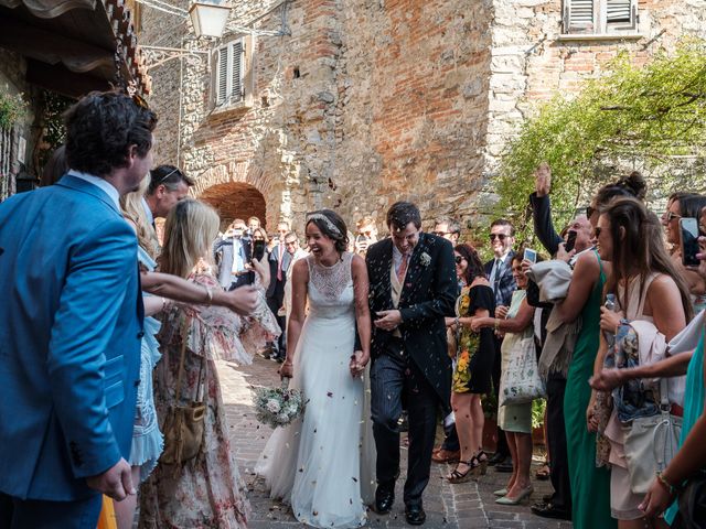 Il matrimonio di Luke e Katya a Allerona, Terni 28