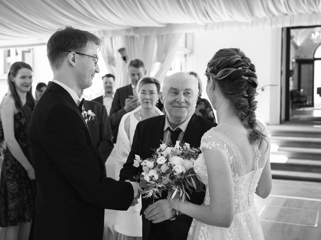 Il matrimonio di Lauri e Laura a Castel San Pietro Terme, Bologna 18