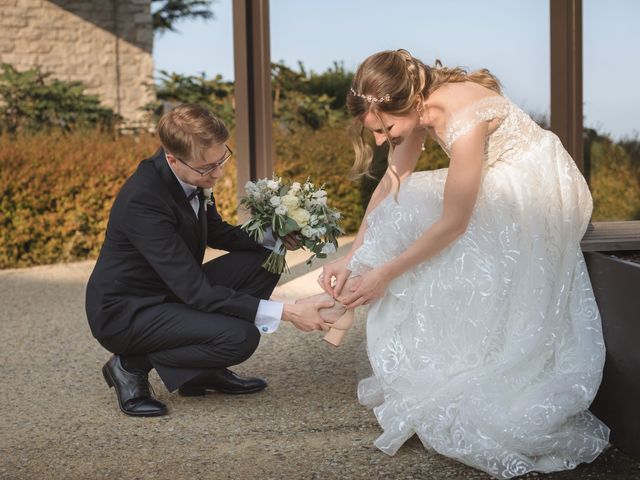 Il matrimonio di Lauri e Laura a Castel San Pietro Terme, Bologna 43