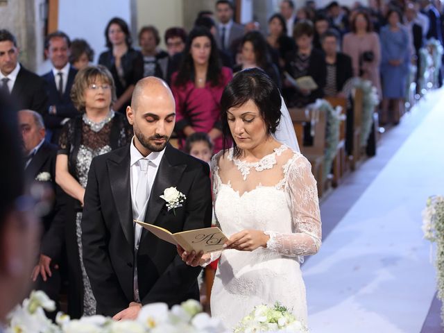 Il matrimonio di Antonio e Lia a Naso, Messina 17