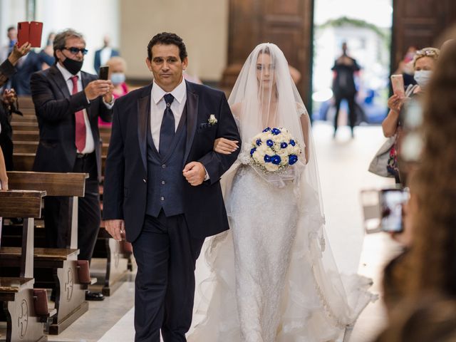 Il matrimonio di Alessia e Luca a Napoli, Napoli 39