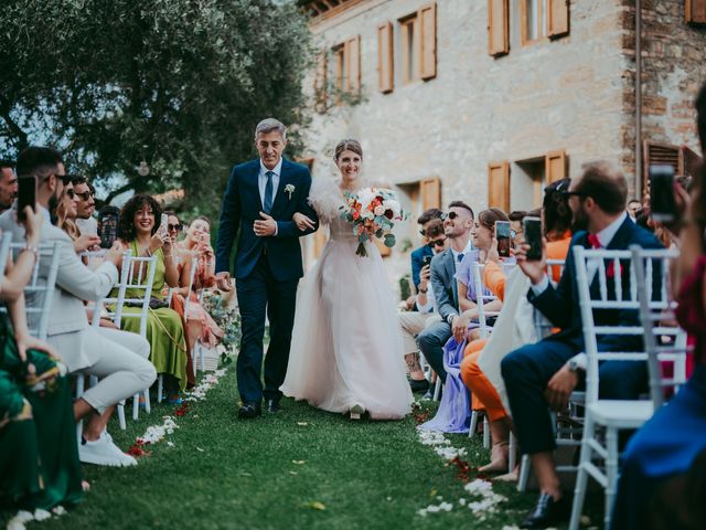 Il matrimonio di Sara e Lorenzo a Gambassi Terme, Firenze 48