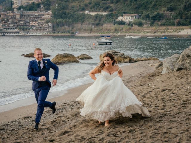 Il matrimonio di Ivan e Noemy a Taormina, Messina 37