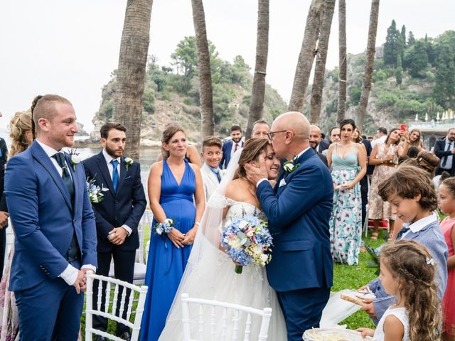 Il matrimonio di Ivan e Noemy a Taormina, Messina 83
