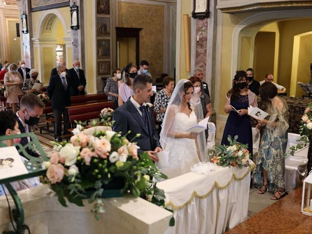 Il matrimonio di Marco e Stefania a Robbiate, Lecco 25