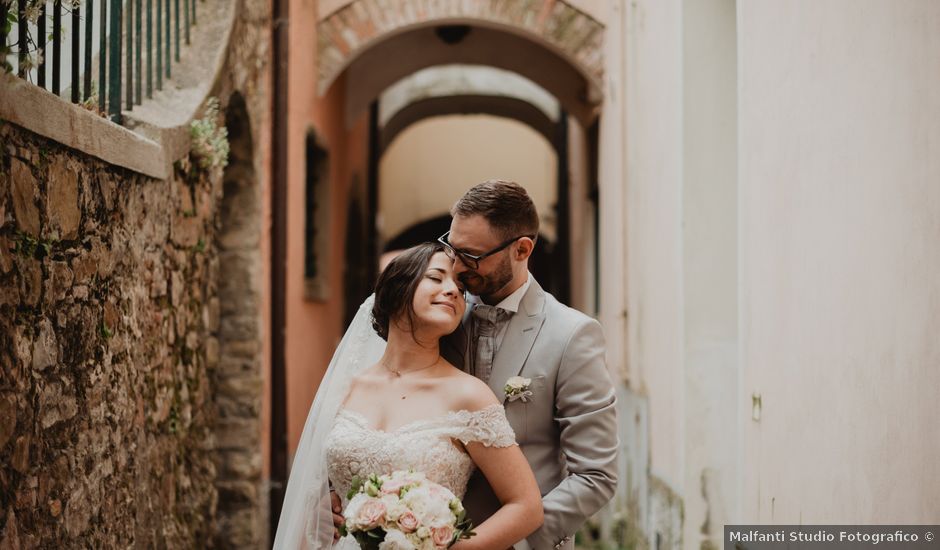 Il matrimonio di Elena e Lorenzo a Castelnuovo Magra, La Spezia
