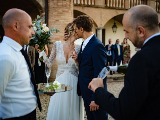 Il matrimonio di Thomas e Giulia a Vigevano, Pavia 33