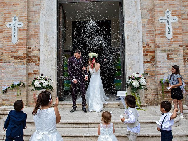 Il matrimonio di Giulia e Daniele a Grottammare, Ascoli Piceno 24