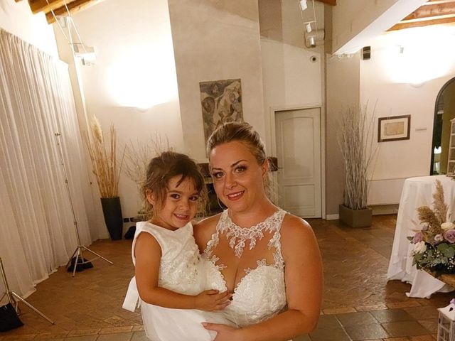 Il matrimonio di Davide Salemi  e Maria forcella  a Salvirola, Cremona 6