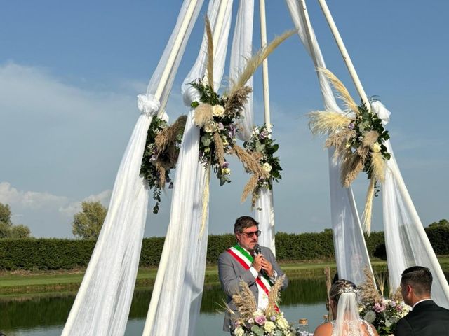 Il matrimonio di Davide Salemi  e Maria forcella  a Salvirola, Cremona 10