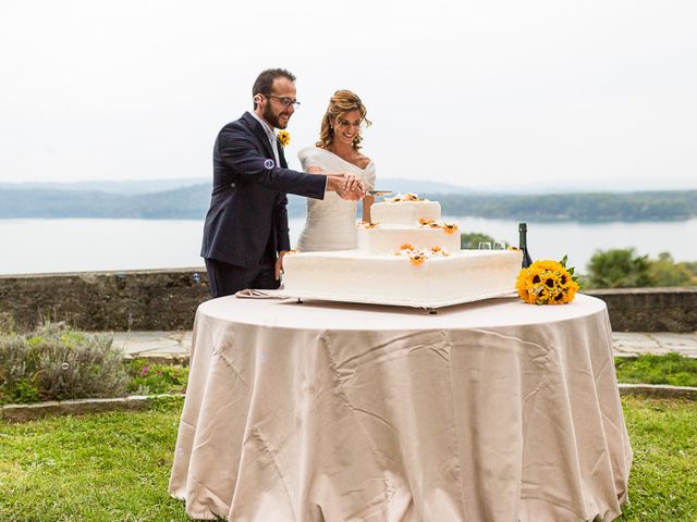 Il matrimonio di Stefano e Valentina a Viverone, Biella 14