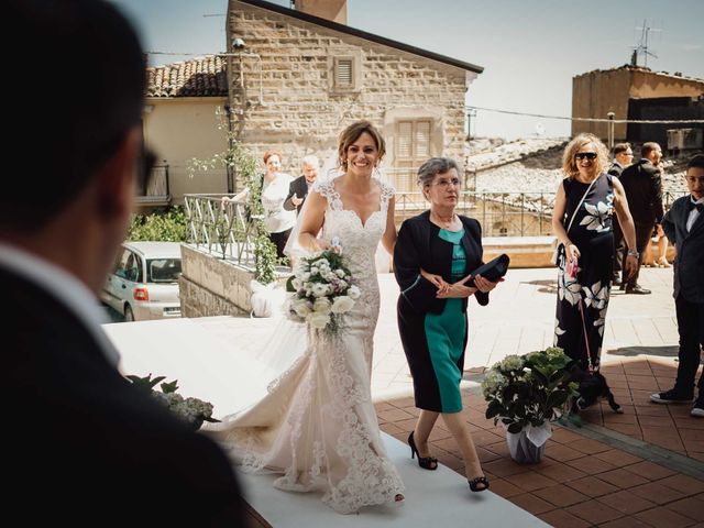 Il matrimonio di Nino e Marianna a Mistretta, Messina 17