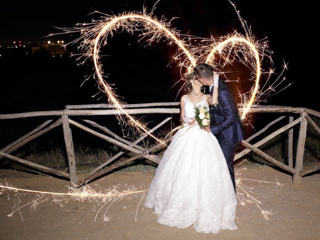 Il matrimonio di Fabio e Giusi a Porto Empedocle, Agrigento 15