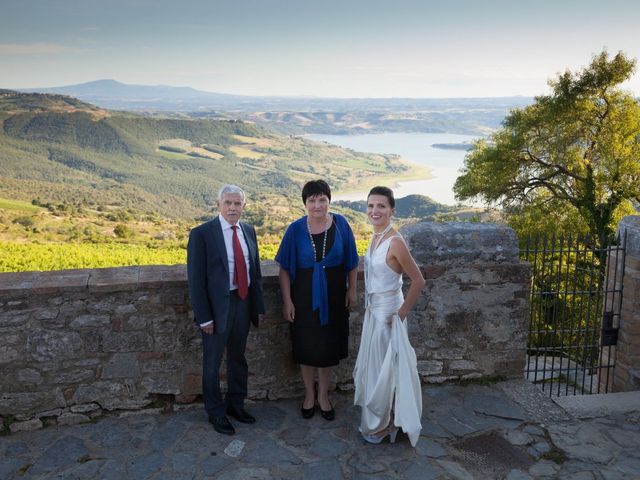 Il matrimonio di Andrea e Olga a Todi, Perugia 40