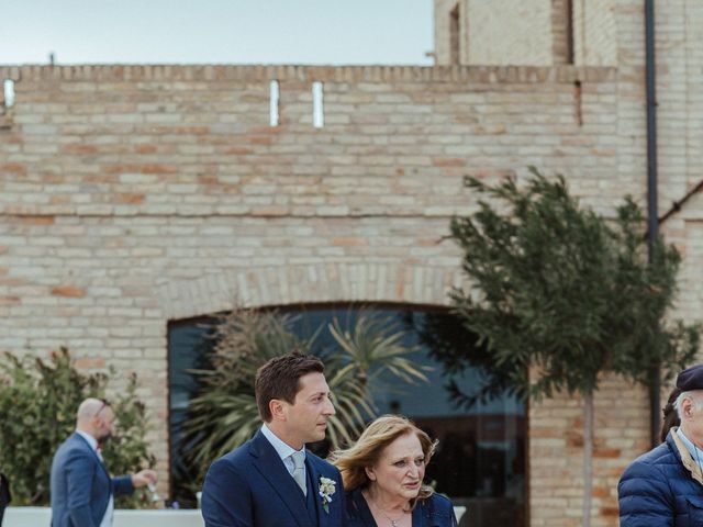 Il matrimonio di Antonella e Marco a Mosciano Sant&apos;Angelo, Teramo 15