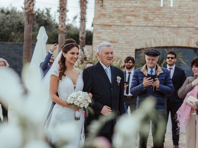 Il matrimonio di Antonella e Marco a Mosciano Sant&apos;Angelo, Teramo 18