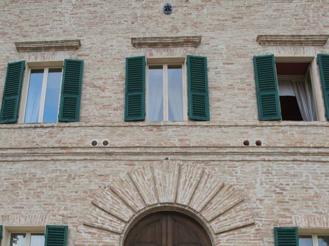 Il matrimonio di Marco e Lucy a Castel di Lama, Ascoli Piceno 42