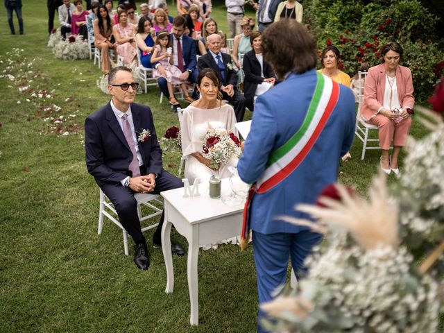 Il matrimonio di Mauro e Roberta a Monvalle, Varese 19