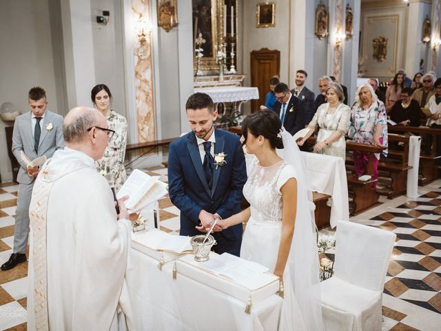 Il matrimonio di Luca e Linda a Gambara, Brescia 32