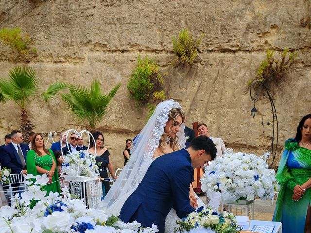 Il matrimonio di Vincenzo e Jeanette  a Grammichele, Catania 22