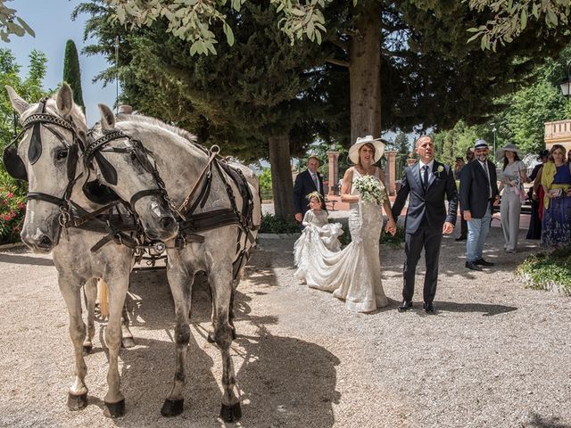 Il matrimonio di Simone e Costanza a Macerata, Macerata 15