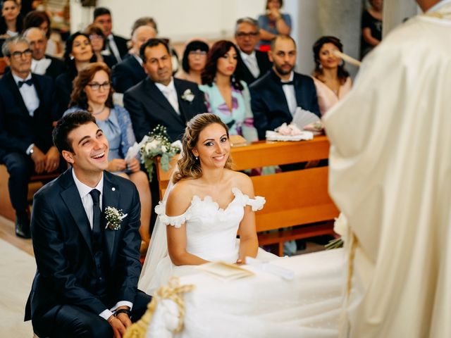 Il matrimonio di Antonio e Anna a Castelnuovo della Daunia, Foggia 21