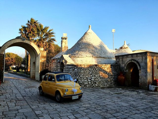 Il matrimonio di Alessandro  e Angela  a Villa Castelli, Brindisi 4