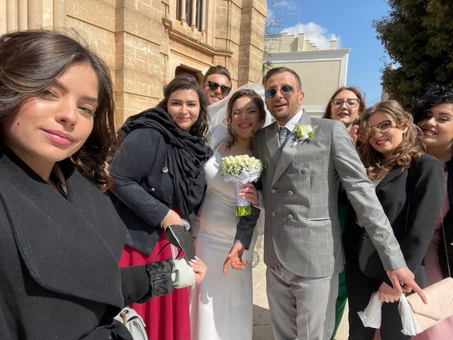 Il matrimonio di Alessandro  e Angela  a Villa Castelli, Brindisi 17