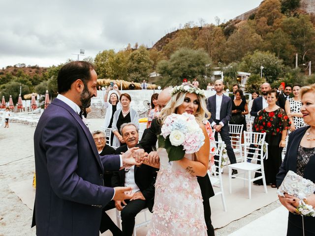 Il matrimonio di Simone e Eleonora a Stalettì, Catanzaro 20