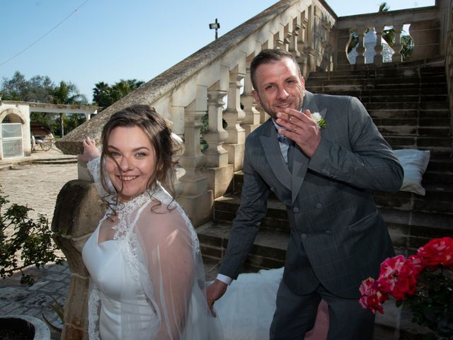 Il matrimonio di Alessandro  e Angela  a Villa Castelli, Brindisi 38