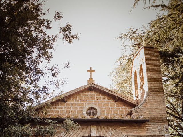 Il matrimonio di Cristina e Giovanni a Sutri, Viterbo 12