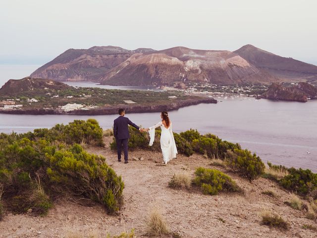 Il matrimonio di Marco e Fiorenza a Lipari, Messina 59