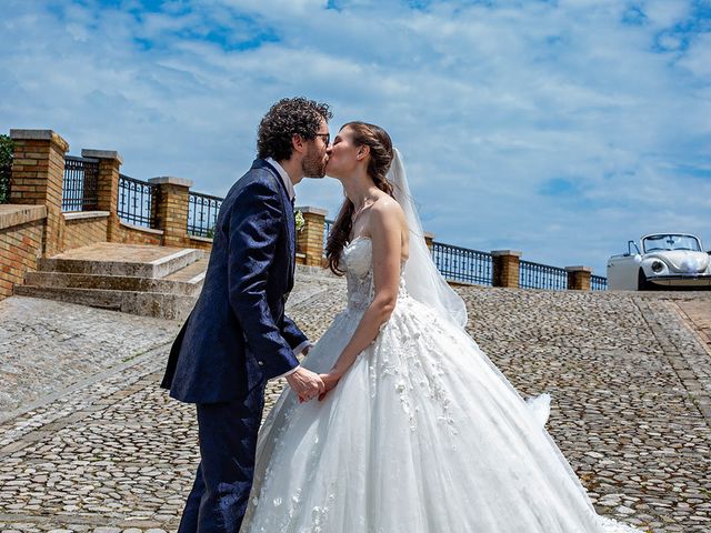 Il matrimonio di Elisa e Fabio a Fermo, Fermo 34