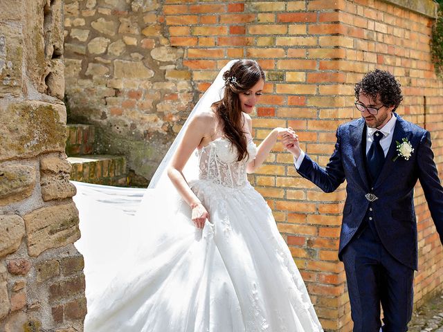 Il matrimonio di Elisa e Fabio a Fermo, Fermo 38