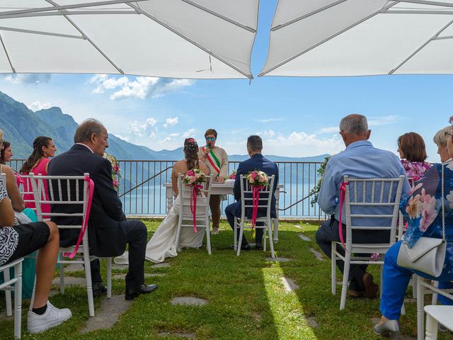 Il matrimonio di Stefano e Melissa a Riva di Solto, Bergamo 25